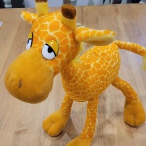Creature comforts giraffe stuffy